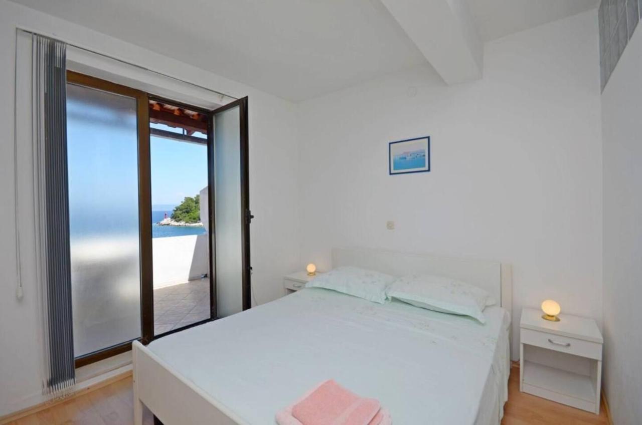 Apartments And Rooms Barbara Lastovo Ngoại thất bức ảnh