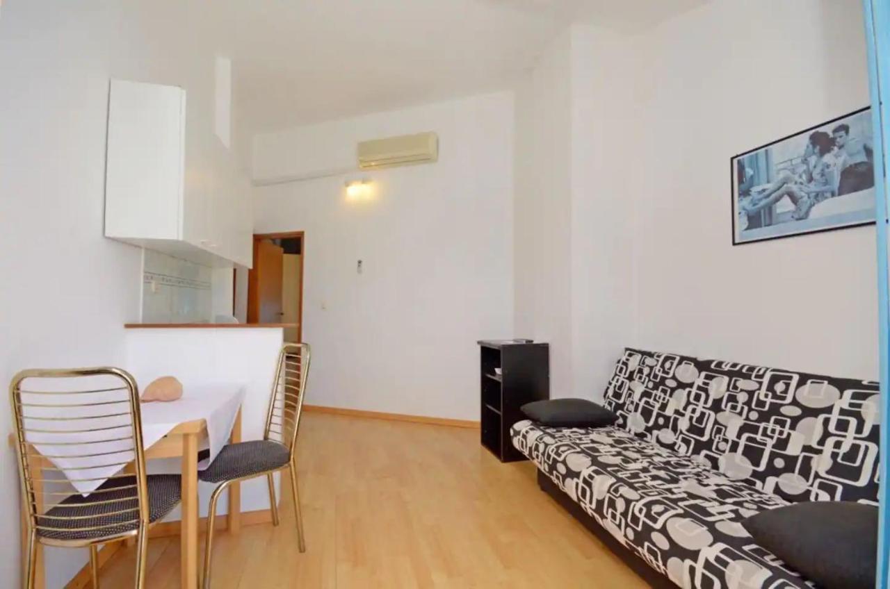Apartments And Rooms Barbara Lastovo Ngoại thất bức ảnh