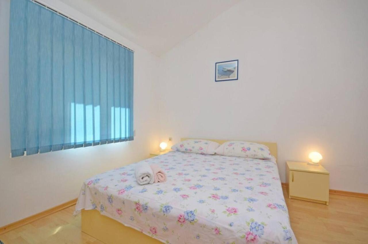 Apartments And Rooms Barbara Lastovo Ngoại thất bức ảnh